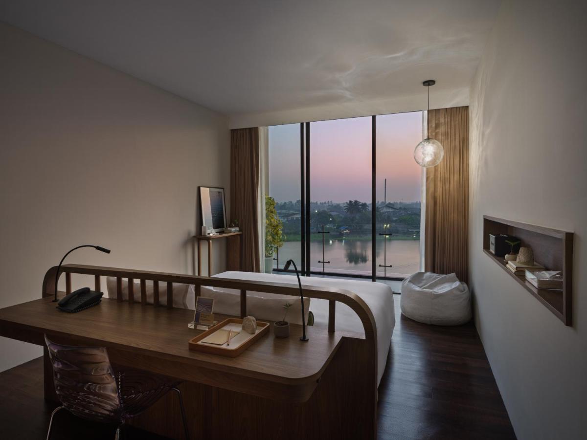 Neera Retreat Hotel Nakhon Pathom Extérieur photo